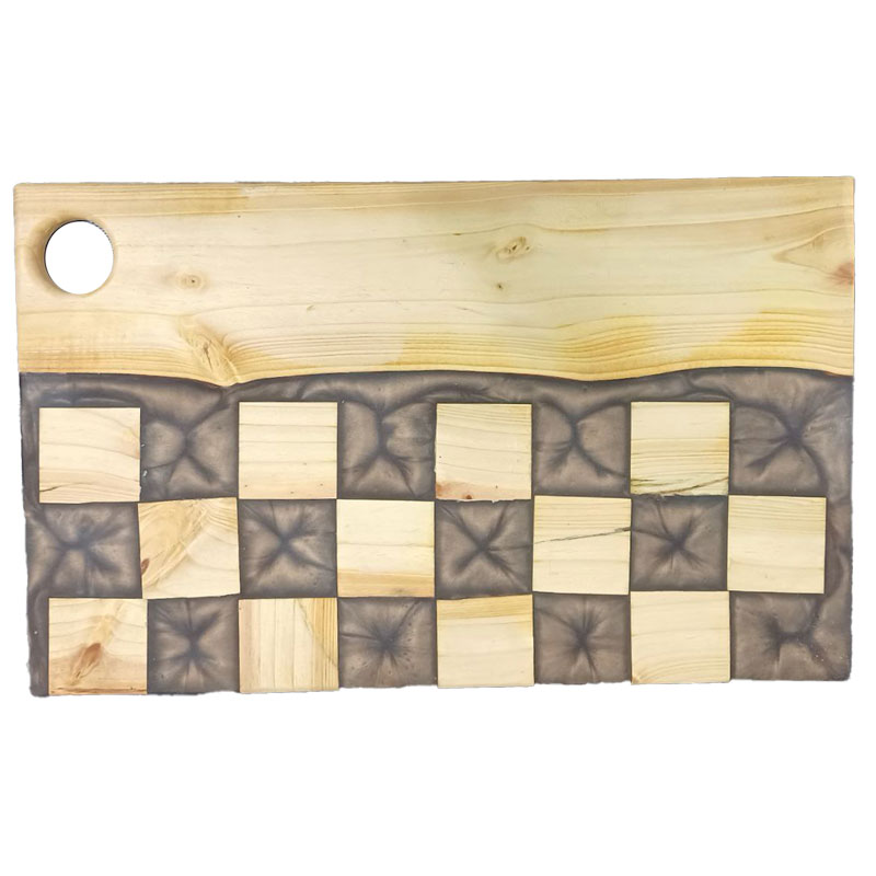 تخته سرو چوب و رزین طرح شطرنجی 40 در 24 سانتی‌متر
