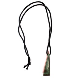 گردنبند چوب و رزین طرح مثلث طول 5 سانتیمتر گردنبند چوب و رزین طرح مثلث طول 5 سانتیمتر