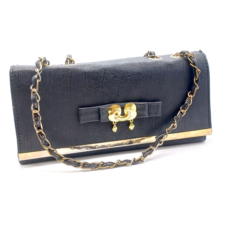 کیف زنانه مجلسی مشکی (کارکرده)