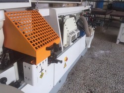 نتیجه تصویری برای لبه چسبان استوک